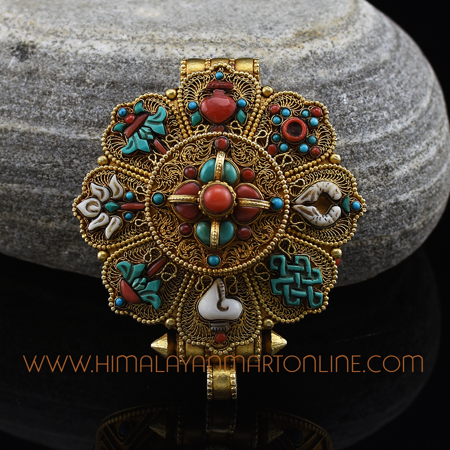 Tibetan Ga'u Box set with Turquoise and with Early Chinese or Indian Glass  Dzi Beads - Michael Backman Ltd